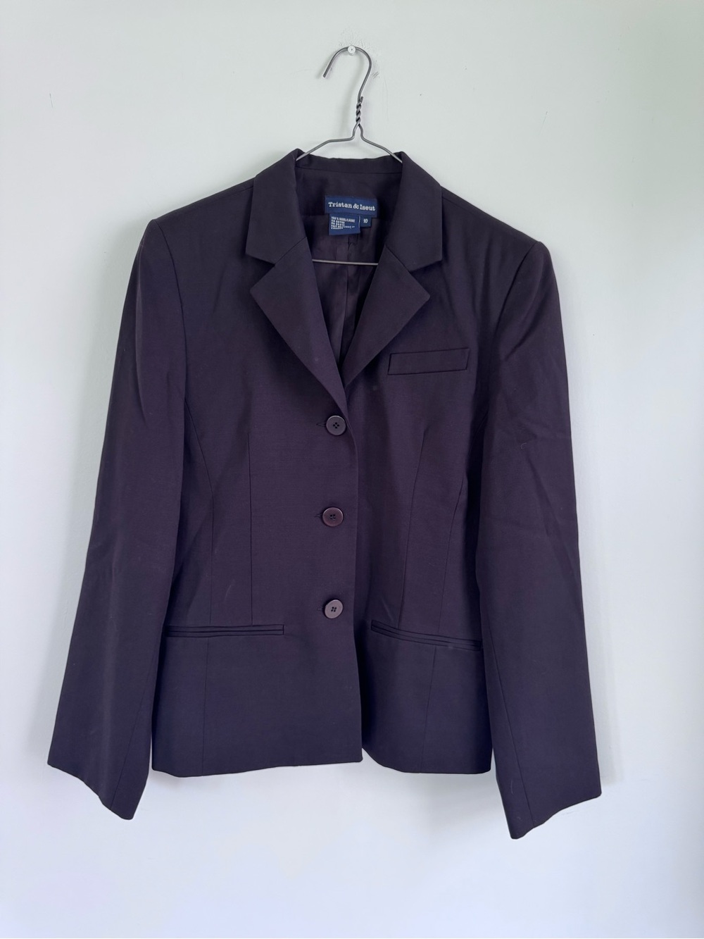 Tristan & Iseut Made in Canada 100% wool Three-Button Women's Blazer